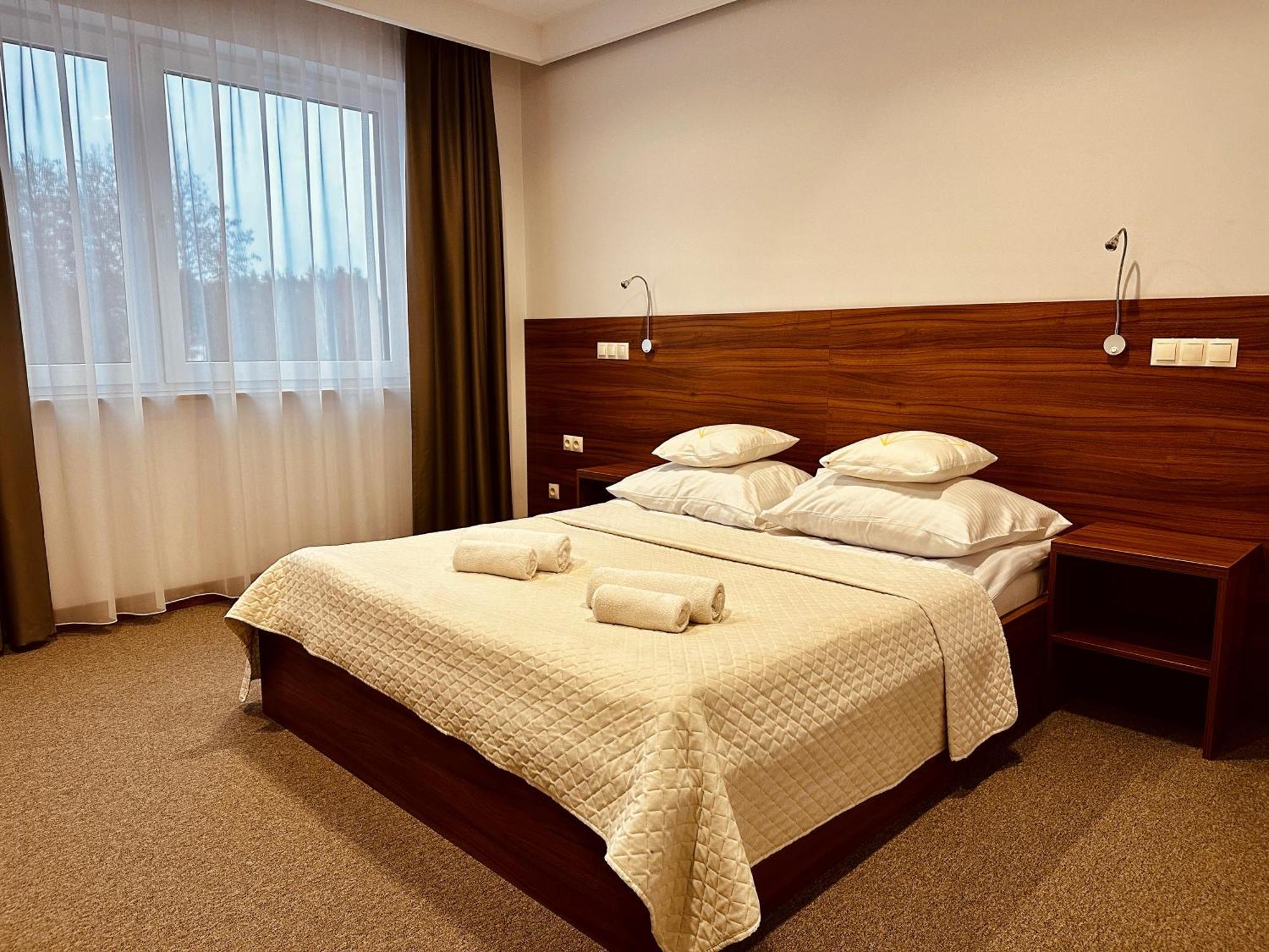 Hotel Rubin Stara Blotnica Eksteriør billede